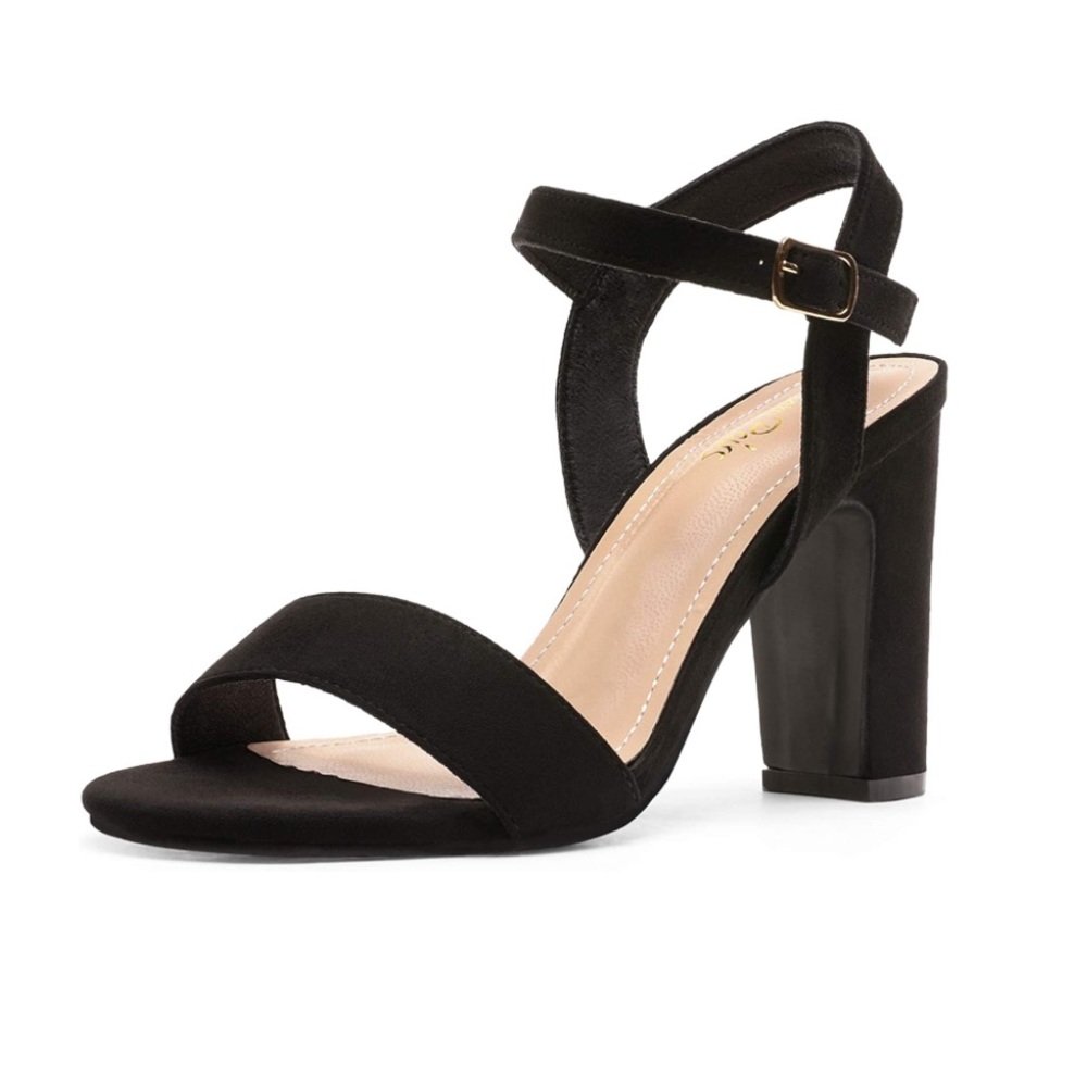 BNWT - Dream Pairs Black Suede Heels.  True to size - size 7